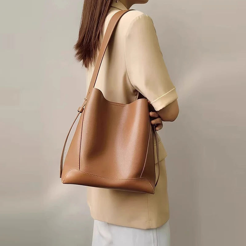 Valencia Bucket Bag