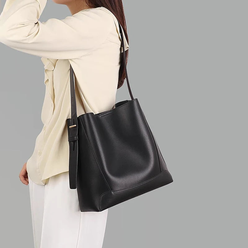 Valencia Bucket Bag