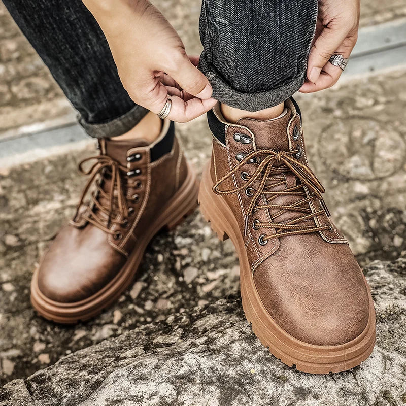 Atlas Lace-Ups Boots